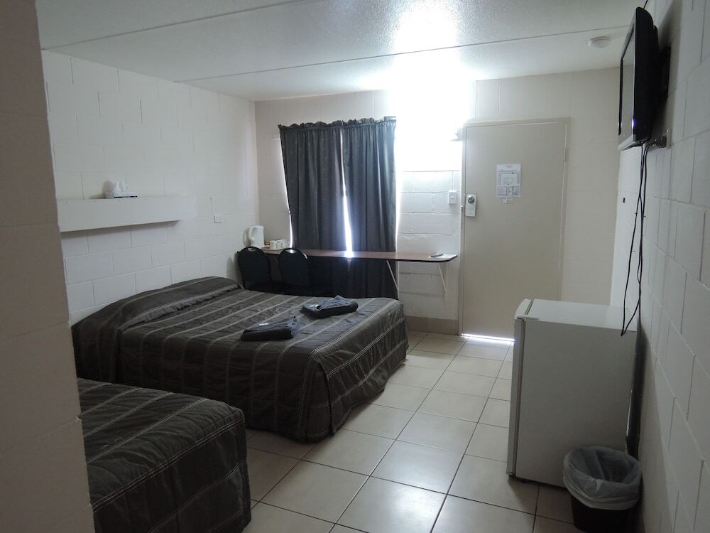 Motel 707 Emerald Extérieur photo